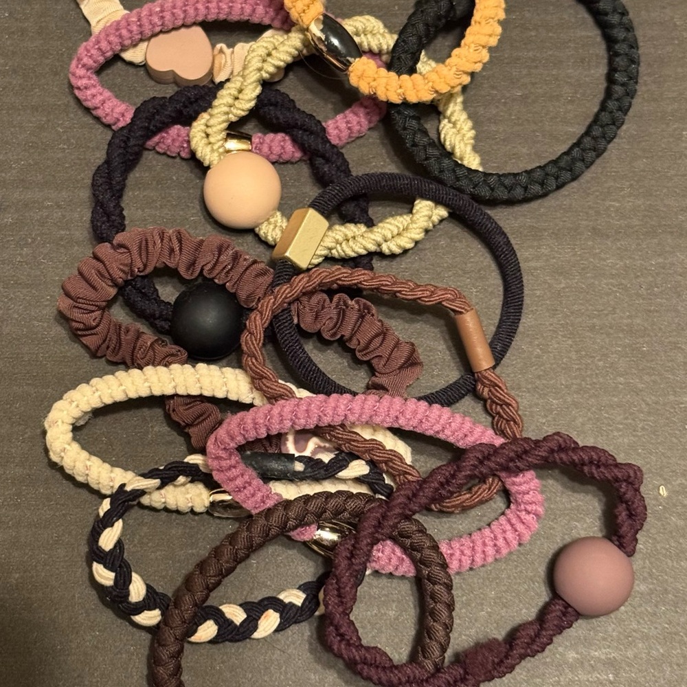 Women’s Assorted Hair Ties
